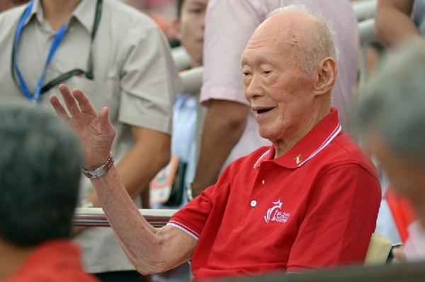 新加坡前总理李光耀去世