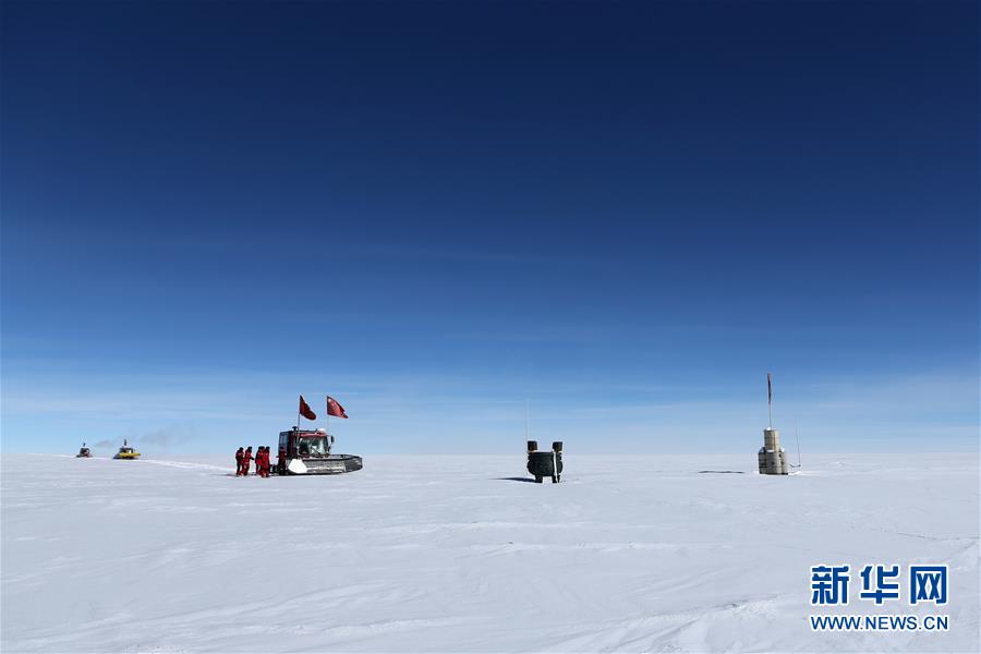 （“雪龙”探南极·图文互动）（4）记者手记：冰穹A的诱惑——南极冰盖之巅见闻