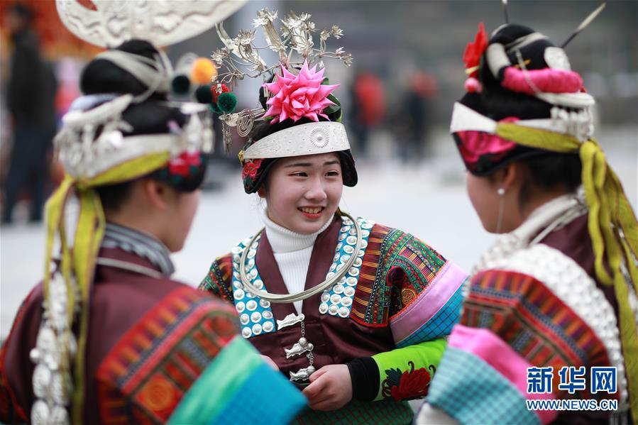 #（社会）（6）贵州丹寨：盛装舞步闹新春