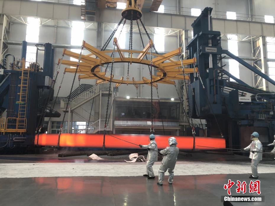 中国研制成功世界最大无焊缝锻件 应用于第四代核电机组