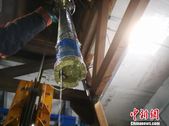 吉林大学极地钻探装备成功钻取南极冰下基岩