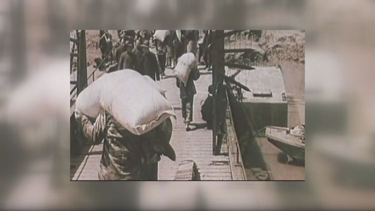 从工人运动到劳模精神 这些都是中国劳动者