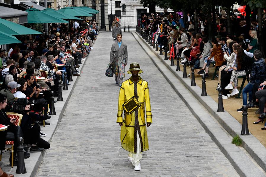 （国际）（6）巴黎男装周——路易威登发布春夏新品