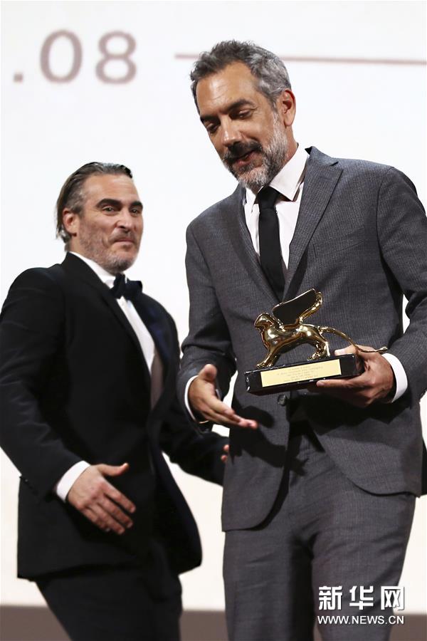 （外代一线）（6）《小丑》获第76届威尼斯国际电影节金狮奖