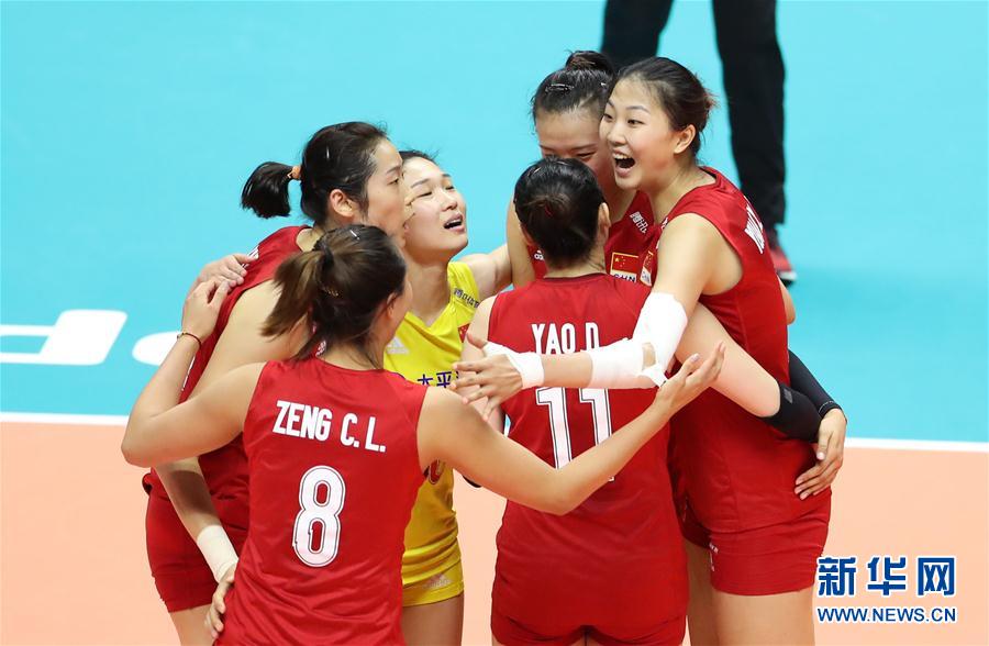 （体育）（7）排球——女排世界杯：中国队胜巴西队