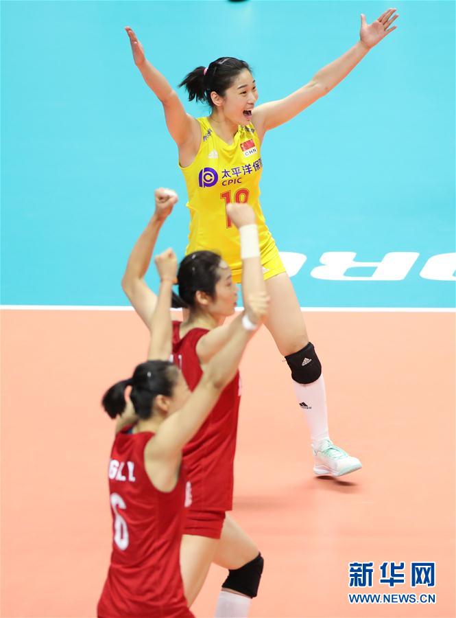 （体育）（3）排球——女排世界杯：中国队胜巴西队