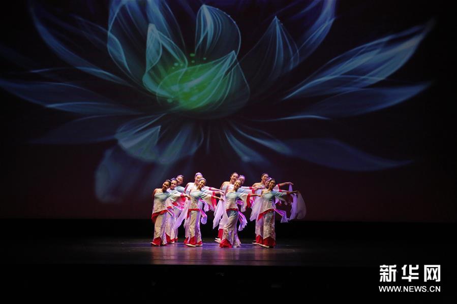 （国际）（1）“锦绣中华”舞蹈晚会在休斯敦上演