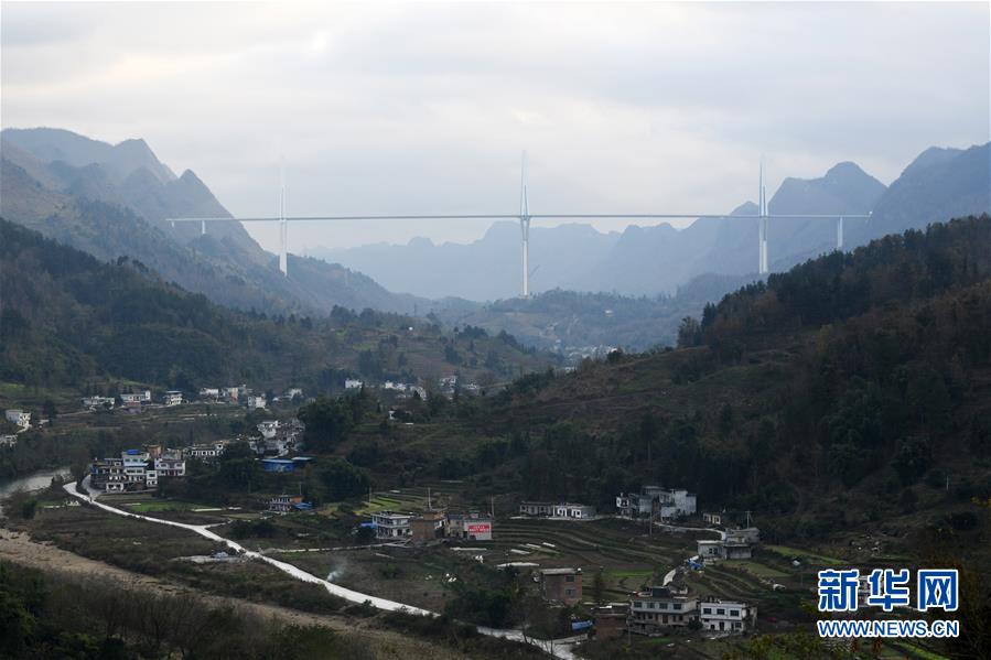 （经济）（5）贵州平塘特大桥即将通车