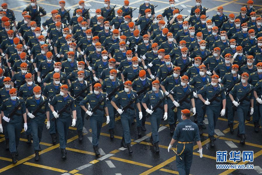 （国际）（2）俄罗斯举行纪念卫国战争胜利75周年阅兵式彩排