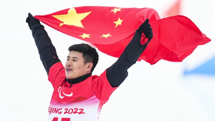 中国滑手再添两金 残奥单板滑雪云顶收官