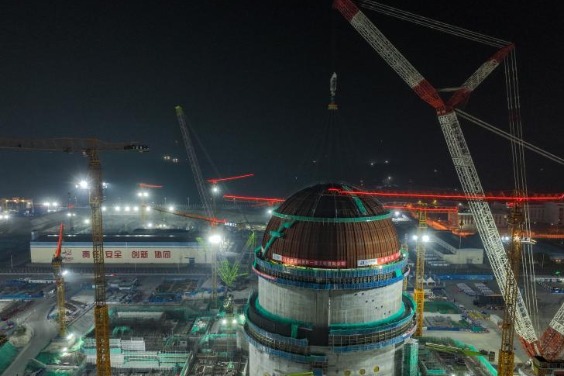 海南昌江核电3号机组内穹顶吊装成功