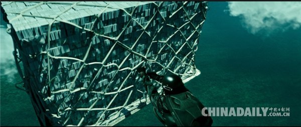 《极盗者》曝特辑成玩命电影 12月4日中国上映