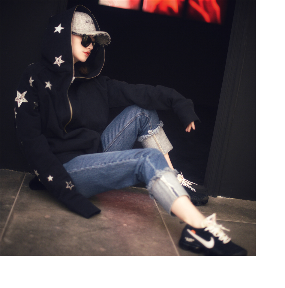 景甜超酷look曝光 摩登小姐姐帅气上线开撩