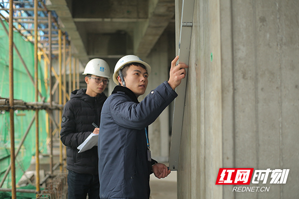 W39A2822副本.jpg