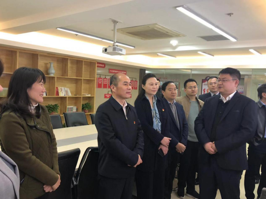 河南省委统战部副部长梁险峰一行到“兴达.同心楼宇”调研新的社会阶层人士统战工作
