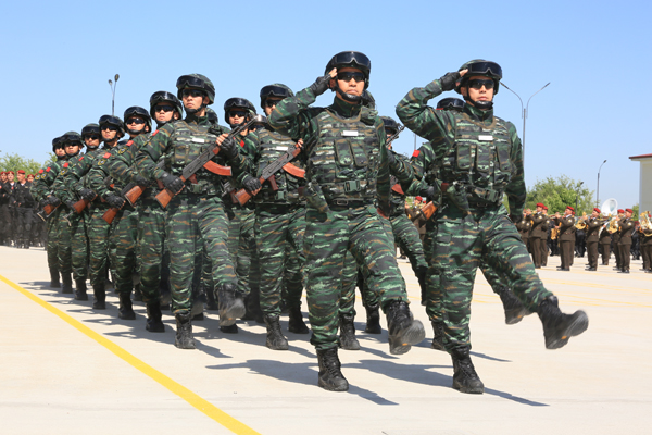 乌兹别克斯坦武装力量图片