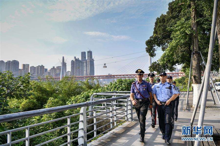 （法治）（2）中意在重庆开展联合警务巡逻