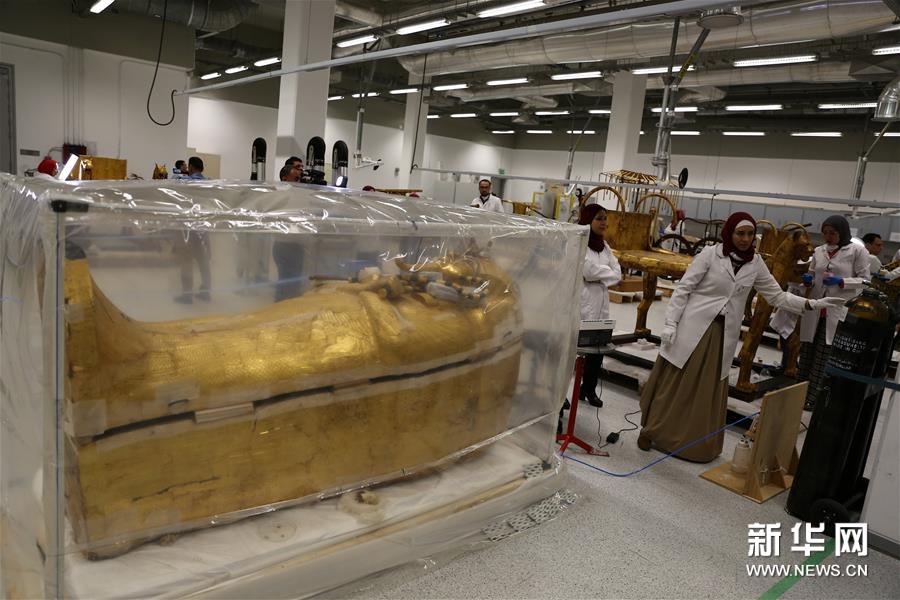 （国际）（1）古埃及法老图坦卡蒙外层镀金棺将开始修复