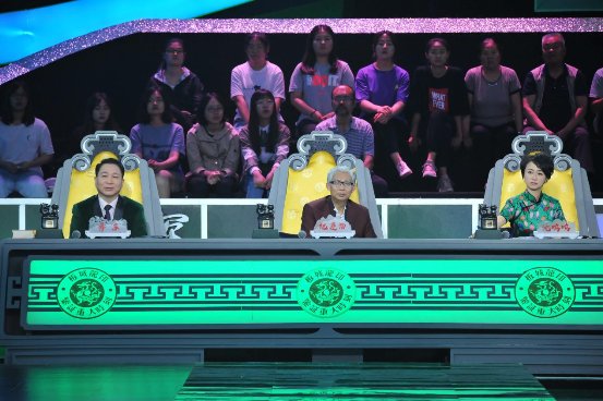 看嗨了！文化嘉宾也是段子手？这档节目全程高能！