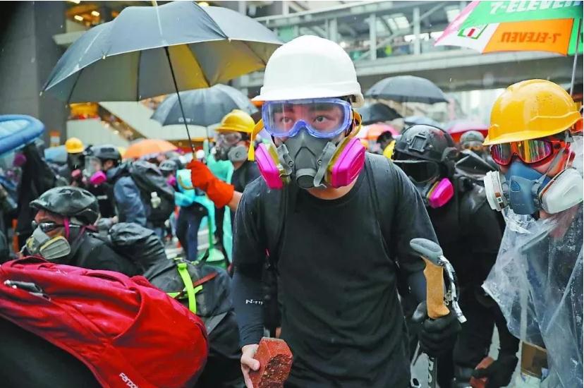 香港教育 面具戴太久 就会长到脸上 中国日报网
