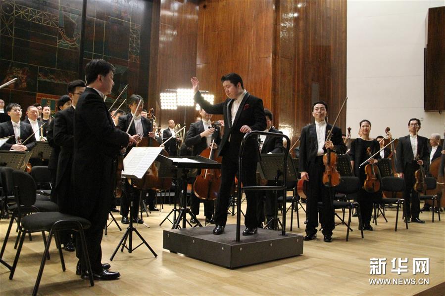 （国际·图文互动）（1）中国爱乐乐团在葡萄牙举办交响音乐会