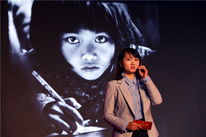 中国最美盲人女孩图片