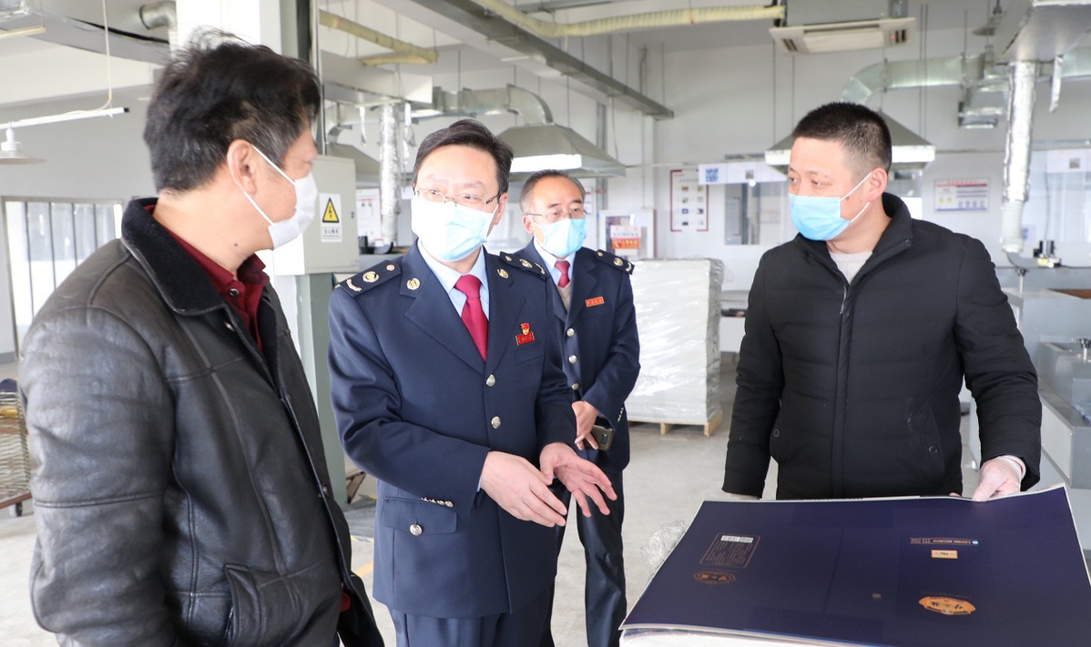 "2月22日,宿迁市税务局党委委员,总经济师宋善忠一行到市洋河新区华印