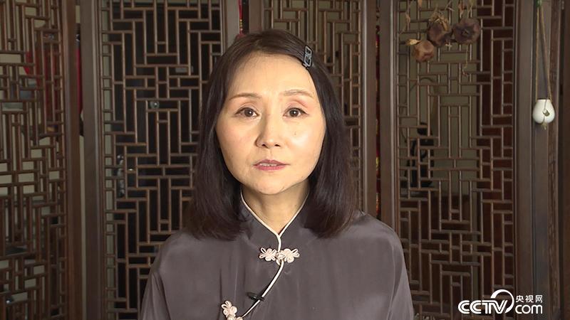 全国教育书画协会少年分会副会长，中国政法大学书法与文化研究中心主任 孙鹤演讲