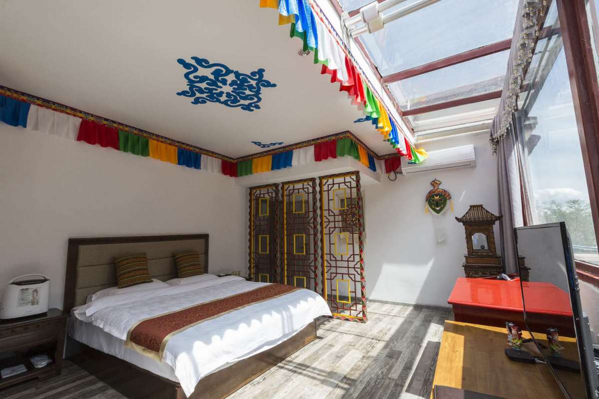 西藏拉萨藏族民宿 |魔方空间设计-建E网设计案例