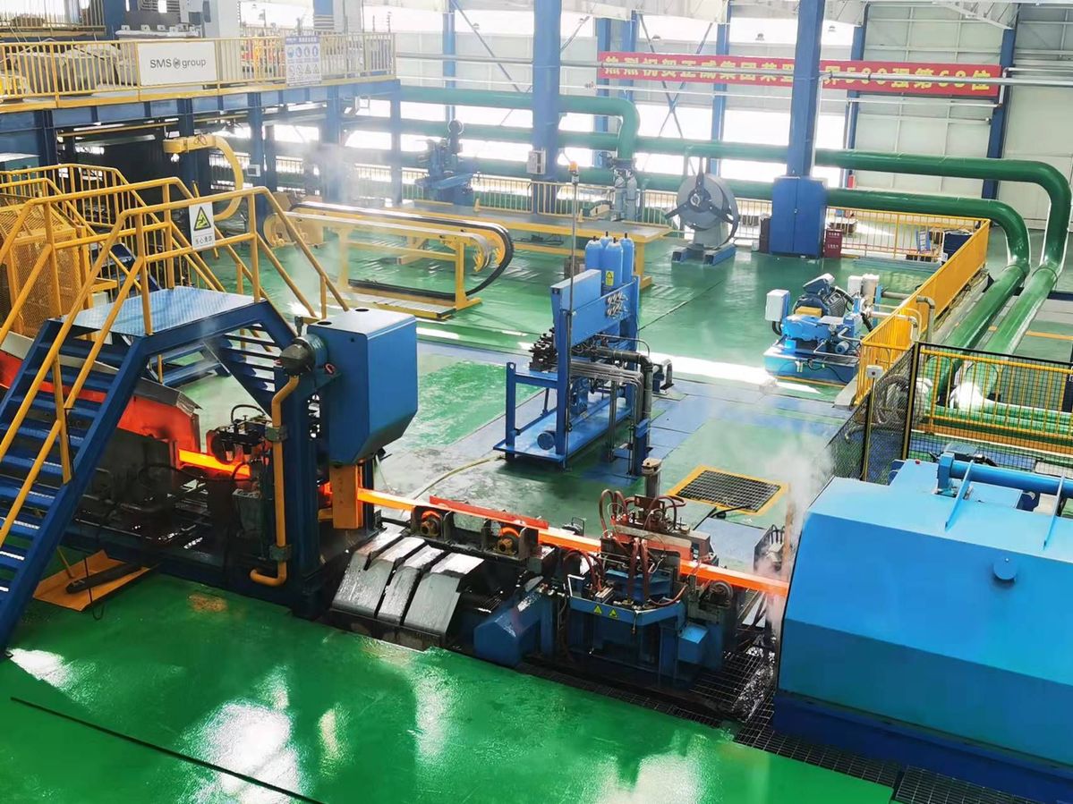 年产25万吨低氧光亮铜杆连铸连轧生产线在新疆投产