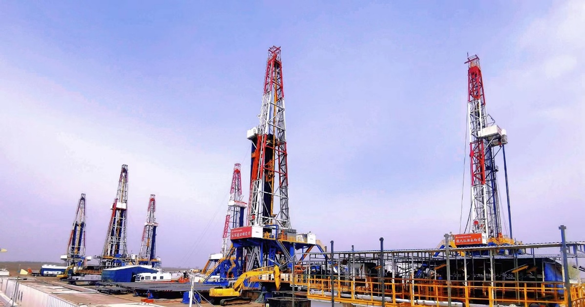 大庆油田1205队古龙钻井一趟钻施工再创两项新纪录