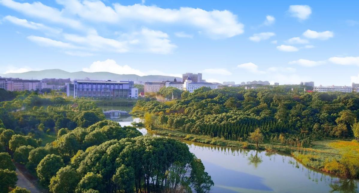 华东交通大学校园风景图片