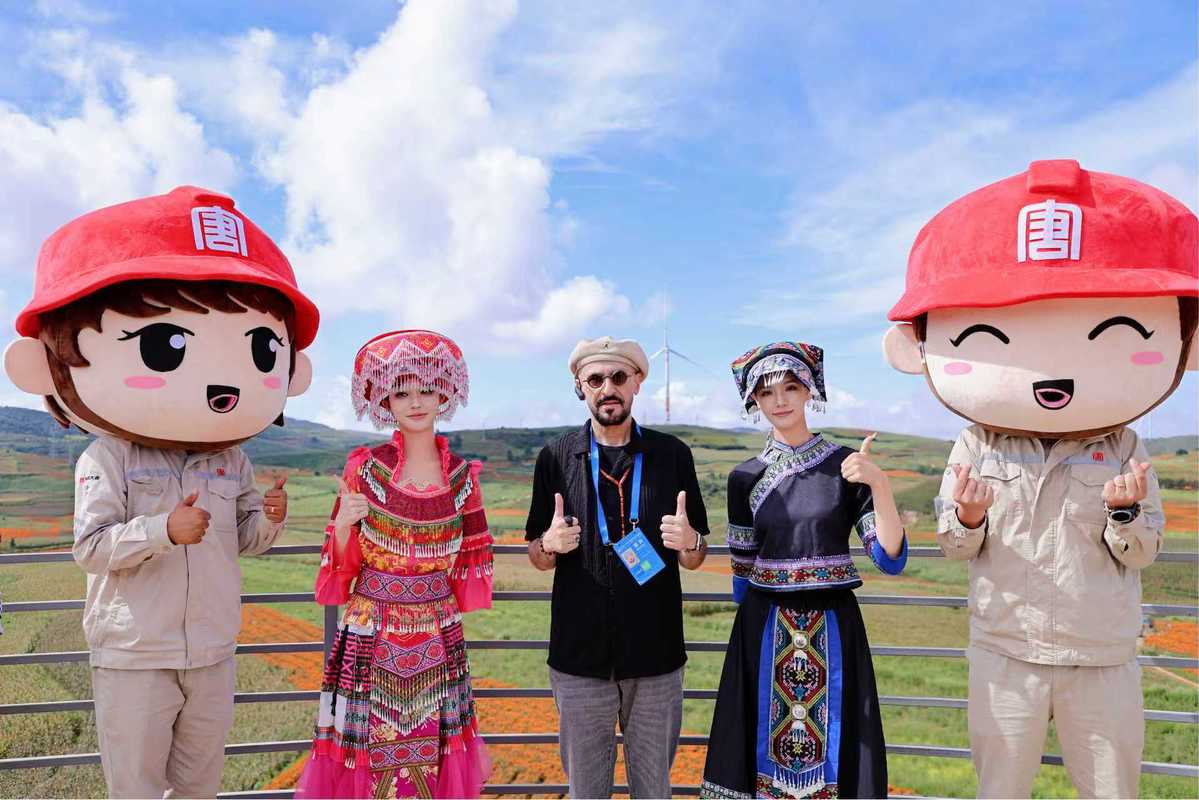 外国媒体参观了云南的吉芬的Xifeng Farm，称赞电力